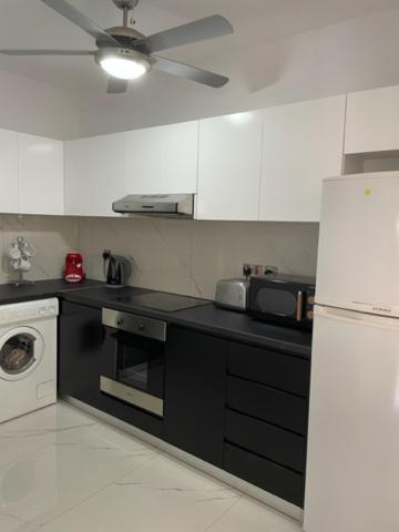 1st Class, Pool View, Apartment, Apartament